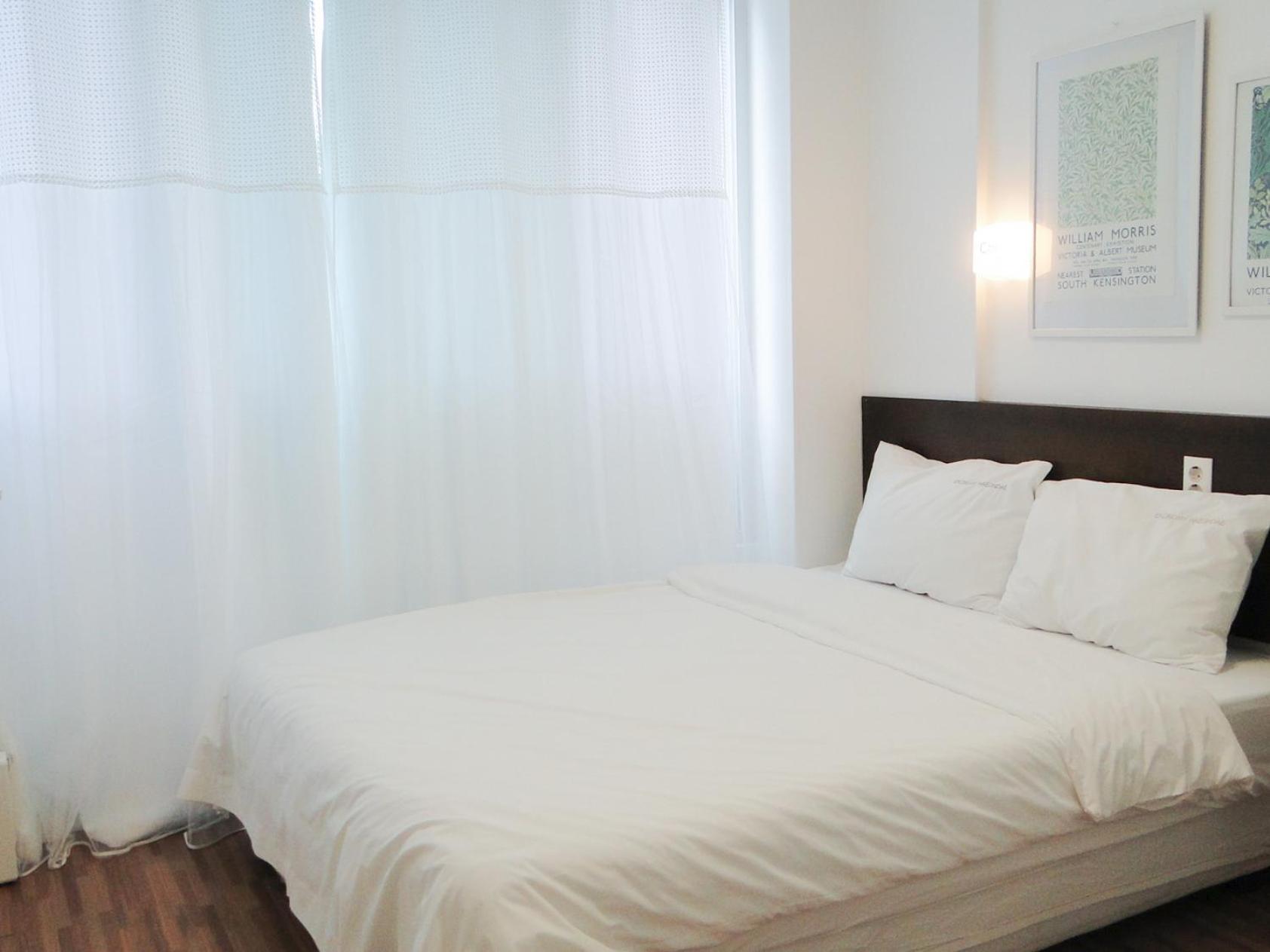 בוסאן Ekonomy Haeundae Hostel מראה חיצוני תמונה