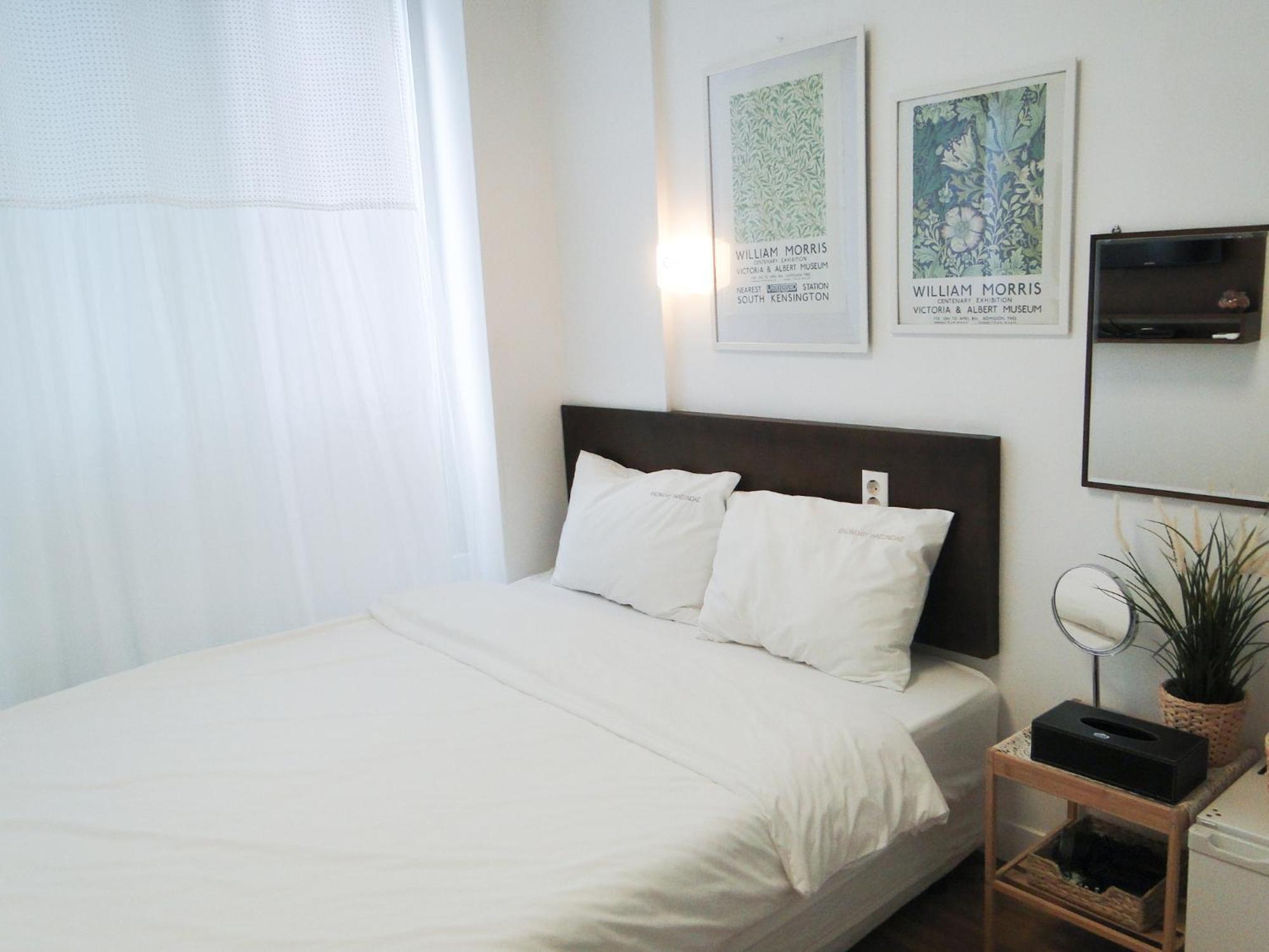 בוסאן Ekonomy Haeundae Hostel מראה חיצוני תמונה